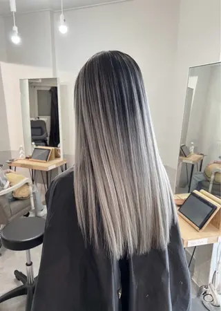 ロング カラー ROBIN所属・指名数No.1 /NAOYAのヘアスタイル