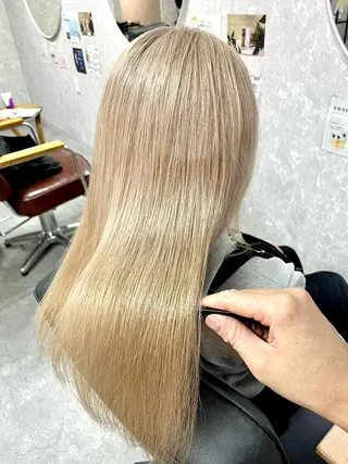 ロング カラー 池田 真衣のヘアスタイル