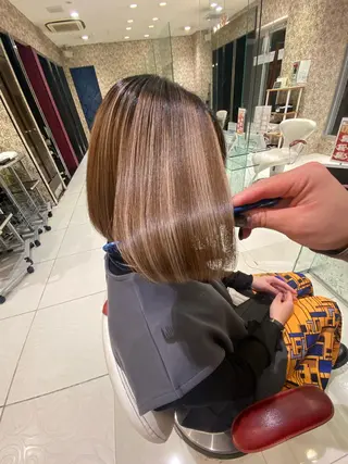 セミロング ムトウセイマ/艶髪 /艶ケアWブリーチのヘアスタイル