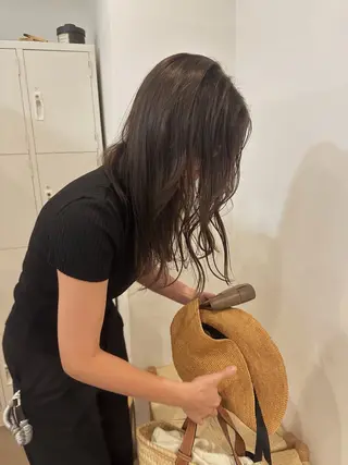 ロング 梅田／ベージュ レイヤー／ヌマタのヘアスタイル