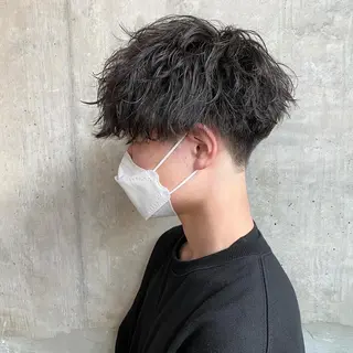 ショート パーマ ヘアアレンジ メンズ マユクリア池袋東口店所属・マユクリア 池袋東口店の眉毛・アイブロウイメージ