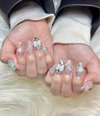 ネイル Lino.b所属・Aulu’b@ ayakaのネイルデザイン