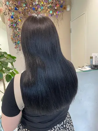 ロング ボブ/インナーカラー /眉毛/Miyuのヘアスタイル