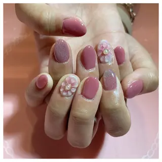 ネイル 古川 里美のネイルデザイン