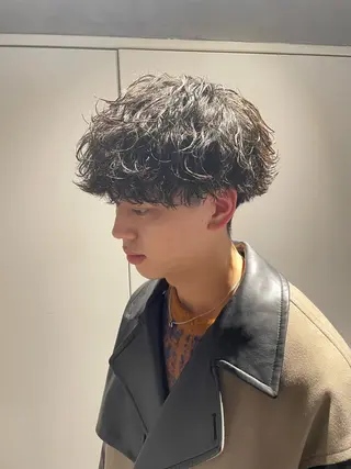 ミディアム パーマ メンズ 🔱メンズパーマ特化 🔱山下和輝のヘアスタイル