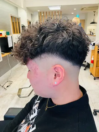 パーマ メンズ メンズ特化/パーマ/ フェードWATARUのヘアスタイル