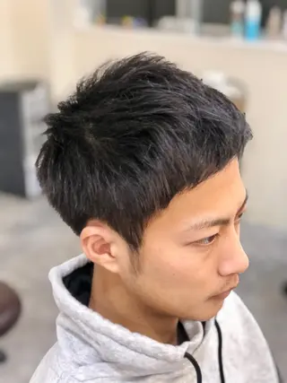 メンズ H by Real meのヘアスタイル