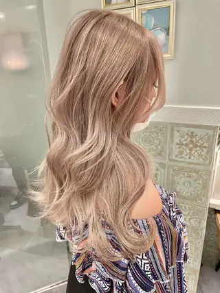 セミロング カラー 脱白髪染め/ 髪質改善/ハクのヘアスタイル