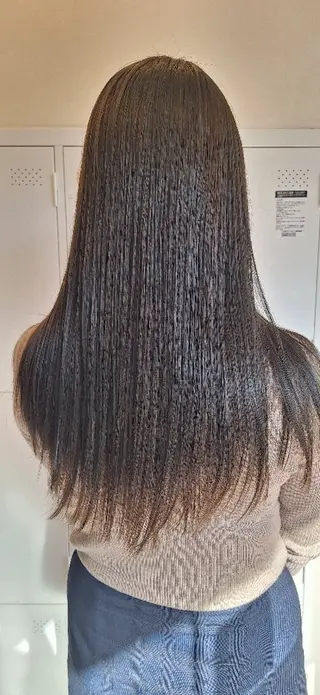 ロング カラー LOREM   rei  のヘアスタイル