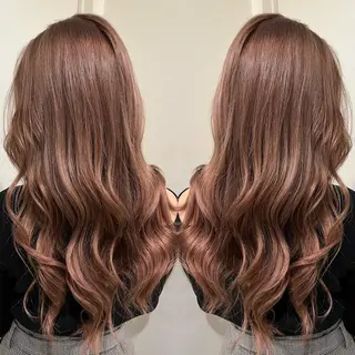 ロング 🔥ハイトーンカラー ギャルNAOKI🔥のヘアスタイル