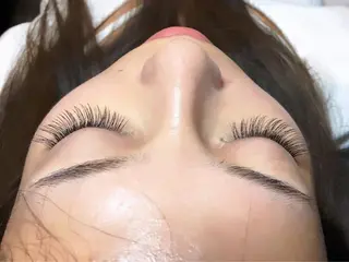 マツエク・マツパ Matsuo Saeの眉毛・アイブロウイメージ