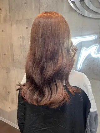 セミロング カラー 艶髪透明感カラー🩶 Miriのヘアスタイル