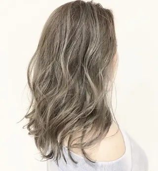 ミディアム カラー ハイライト/髪質改善 ✂️十河祐輝のヘアスタイル