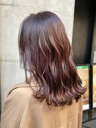 セミロング カラー Loom .by Sea  ルームバイシー所属・レイヤー/前髪/ 韓国/CHIHIROのヘアスタイル