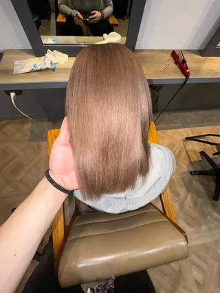 ミディアム カラー heelSENGAWA所属・heel SENGAWAのヘアスタイル