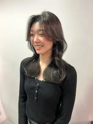 セミロング カラー 韓国ヘア/ベージュ カラー🤍yukaのヘアスタイル