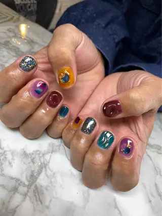 ネイル Hair salon Irie所属・與儀 知佳のネイルデザイン