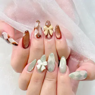 ネイル MoON...❤︎ MeGuのネイルデザイン