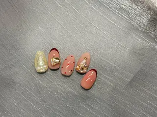 ネイル メイ 💅のネイルデザイン