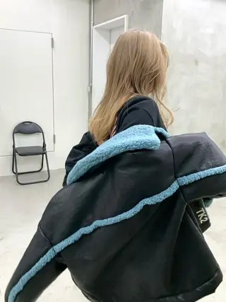 カラー 🌿似合わせブリーチ 松本朋幸🌿のヘアスタイル