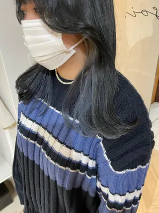 セミロング カラー akane .のヘアスタイル