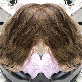 セミロング 岸 保奈美のヘアスタイル