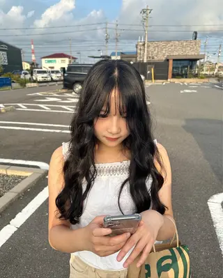 ロング ツヤ感/透明感カラー /蟹江/harunaのヘアスタイル