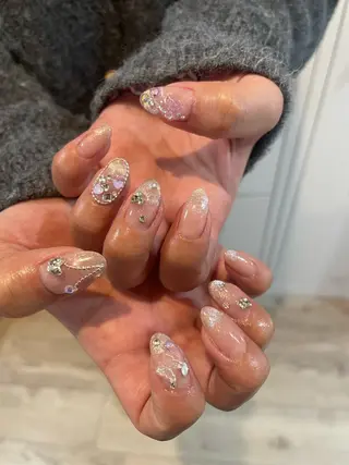 ネイル Lily Beauty天神西通り店所属・坂田 美生のネイルデザイン