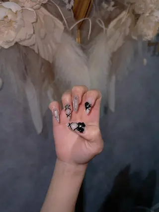 ネイル emuなんば HONOKAのネイルデザイン