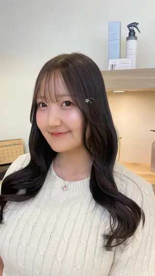 ロング chihiro / ミディアムカットのヘアスタイル