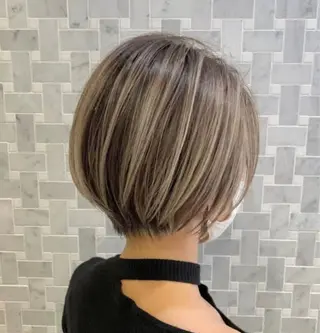 ショート 鬼頭 洋吏のヘアスタイル