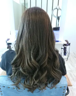 ロング カラー ヘアアレンジ 小林 伸行のヘアスタイル
