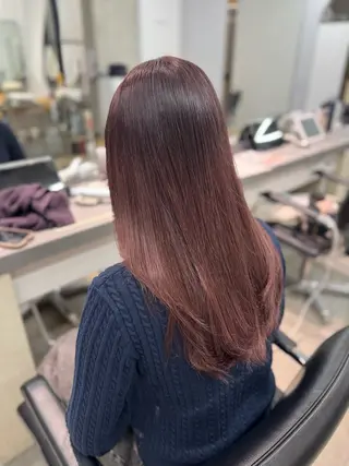 セミロング leo/ロング／ レイヤーカット⛈️のヘアスタイル