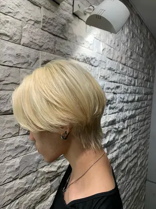 ショート 🫧髪質改善・美髪 艶髪🫧ニタ シンゴのヘアスタイル