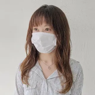 ミディアム 浜田りほ Luxbe 博多バスターミナルのヘアスタイル