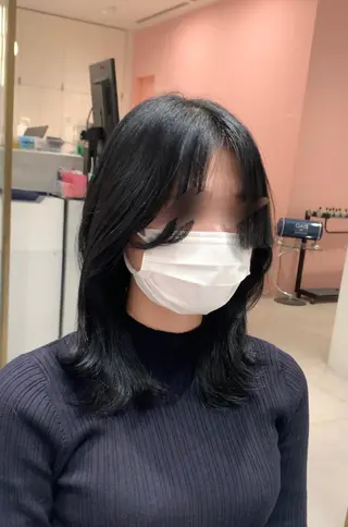 ミディアム カラー ヘアアレンジ 内田 志乃のヘアスタイル