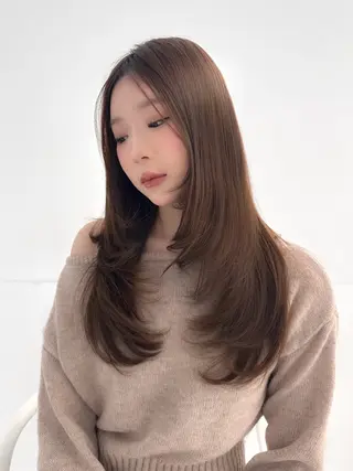 ロング カラー 上品モテヘア🩶 karen🩶のヘアスタイル