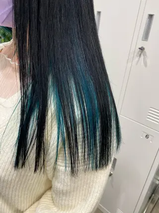 カラー TORA🐯 /XENA表参道のヘアスタイル