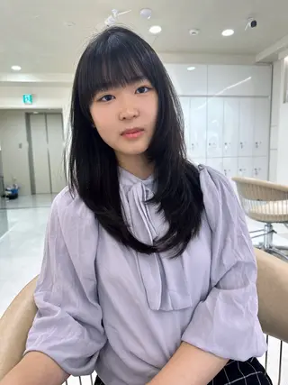 ロング カラー センターパート/ 暖色カラーayuのヘアスタイル