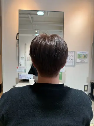 カラー メンズ BATTERY所属・光虹 (ﾐﾅ)のヘアスタイル