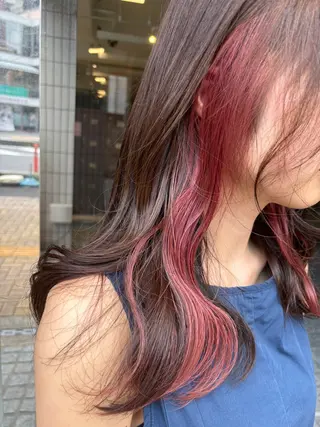 セミロング カラー 🍒ブリーチカラー 🍊暖水 まりあのヘアスタイル