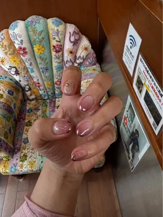 ネイル 中村 瞳のネイルデザイン