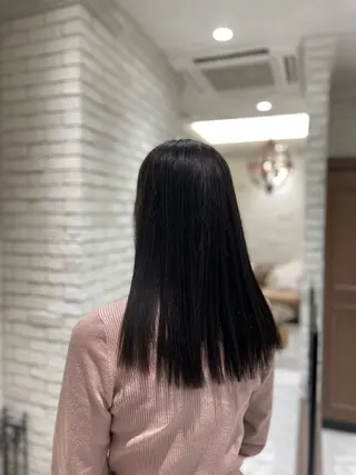 ロング シモカワ マシロのヘアスタイル