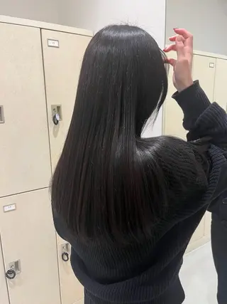 ロング カラー 森 理音のヘアスタイル