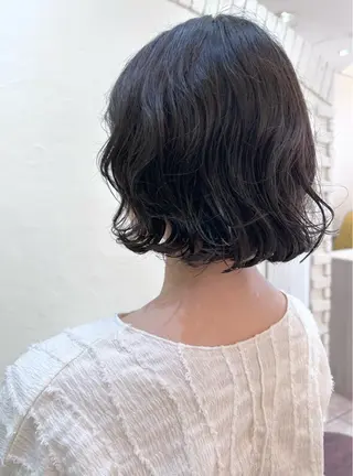 ショート 越川 美里のヘアスタイル
