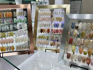 ネイル BY / Mのネイルデザイン