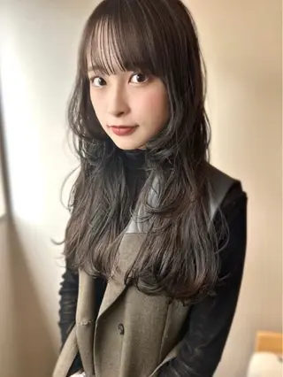 セミロング suii..hair designのヘアスタイル