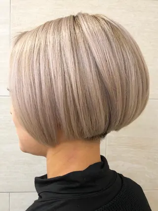 ショート カラー 似合わせ/小顔カット 🔷山方直也のヘアスタイル