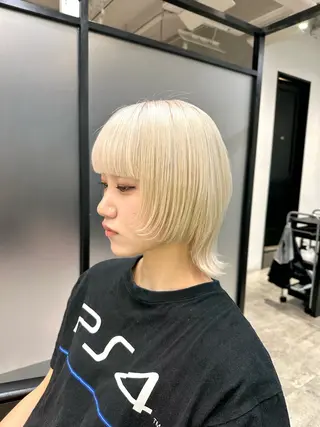 ショート カラー SALOWIN  梅田茶屋町店所属・梅田/ベージュカラー /ブリーチカラーのヘアスタイル