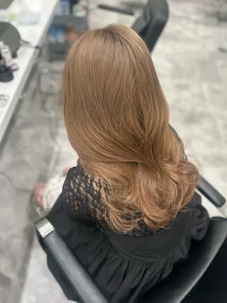 ロング カラー SOYON豊田市駅店所属・SOYON豊田市駅店 MIYUのヘアスタイル